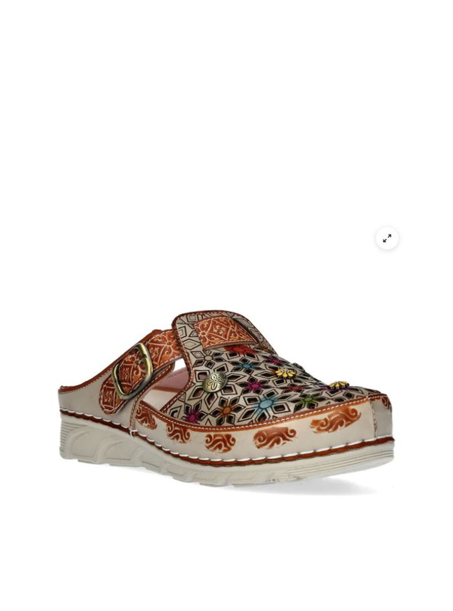 LAURA DORRY 01 CAMEL-1
