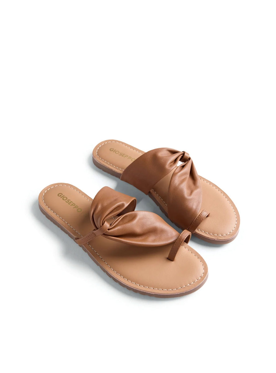 GIO 79275 KISERIAN CUERO-1